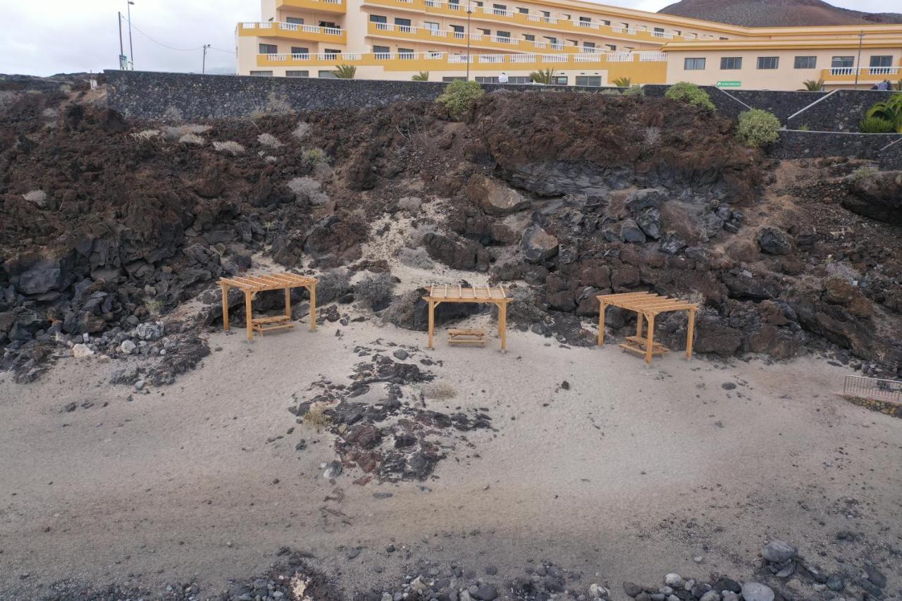 Tesbabo Beach La Restinga Eksteriør bilde